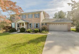 9710 Clearwater Dr, Knoxville, TN 37923-2020