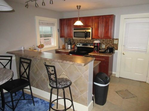 96 Andrew St, Springfield MA  01109-3039 exterior