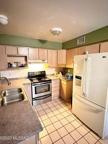 5149 Fremont Dr, Tucson AZ  85706-1458 exterior