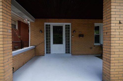 322 Fairmount St, Pittsburgh, PA 15232-1004