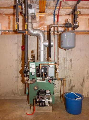 67 Ledge Rd, Seabrook NH 03874-4314 exterior