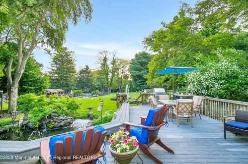 38 Normandy Ct, Middletown NJ 07748-3221 exterior