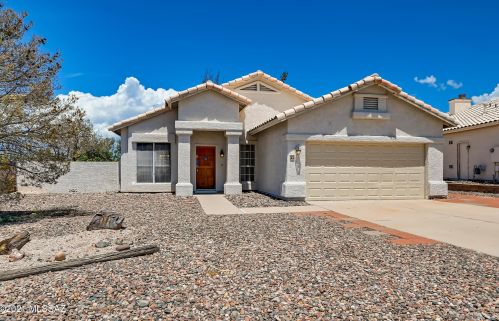 25 London Station Rd, Tucson, AZ 85748-2106