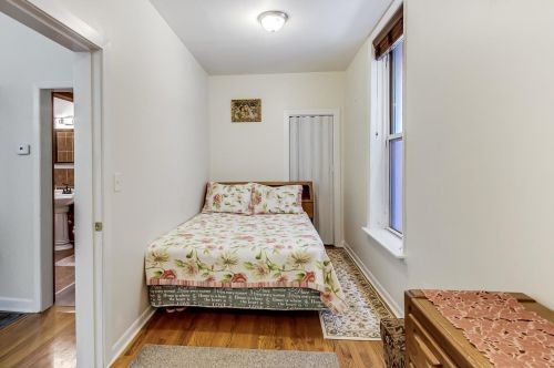 2513 Walton St, Chicago IL 60622-4510 exterior