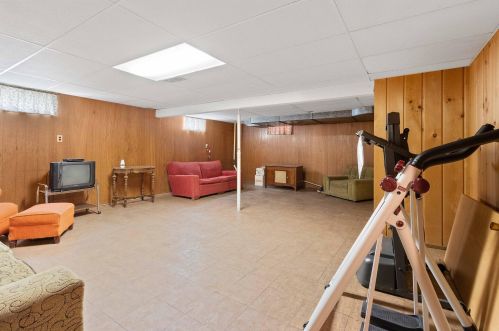 1324 20 St, Manitowoc WI 54220-5643 exterior