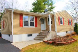 13 Irving Pl, Fredon NJ  07860-6038 exterior