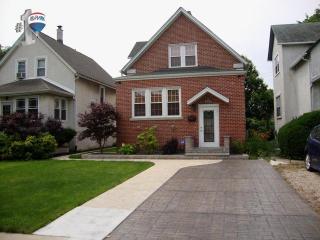 4947 Pensacola Ave, Chicago IL  60641-1420 exterior