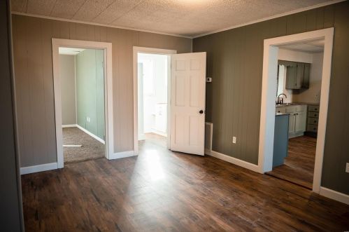 120 Court St, Saint Clement MO 63334-2405 exterior