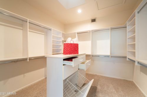 26014 Ribbonwood Dr, Chandler AZ  85248-8852 exterior