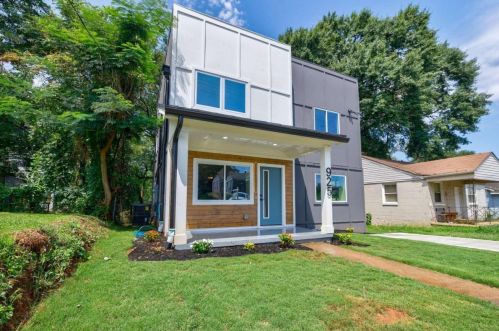 925 Garibaldi St, Atlanta GA  30310-3133 exterior