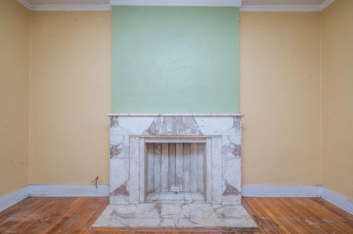 5735 Pocusset St, Pittsburgh PA 15217-2218 exterior