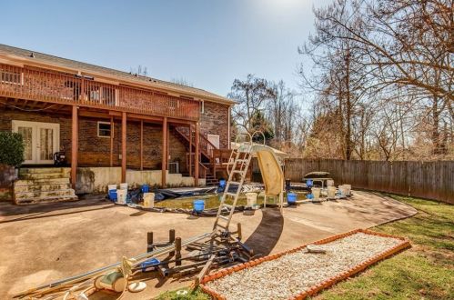 1854 Beechwood Blvd, Gainesville GA 30504-2606 exterior