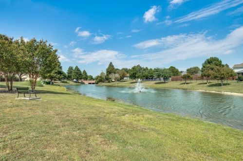 10609 Robincreek Ln, Frisco TX 75035-8559 exterior