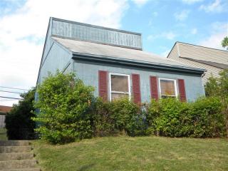 3624 Bold Bidder Dr, Lexington, KY 40517-3546