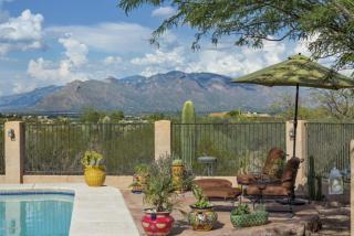 4841 Placita De Los Vientos, Tucson, AZ 85745-9233