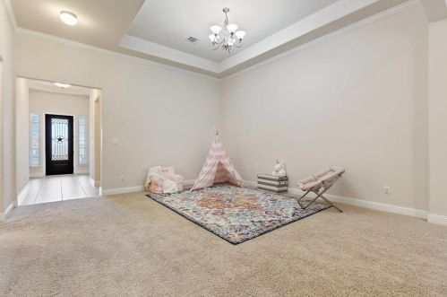 8408 Evelina Trl, Austin TX  78737 exterior