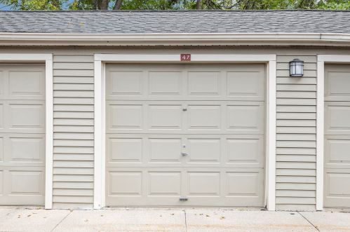 3222 Greenleaf Blvd, Kalamazoo MI  49008-2515 exterior