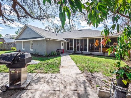 1132 Climbing Rose Dr, Orlando FL 32818-6919 exterior