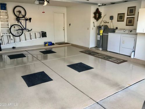 13041 45 Pl, Phoenix AZ 85050-8557 exterior