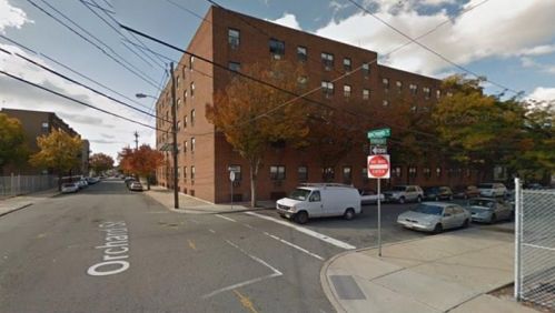 15-31 Pennington St, Newark NJ  07102-3363 exterior