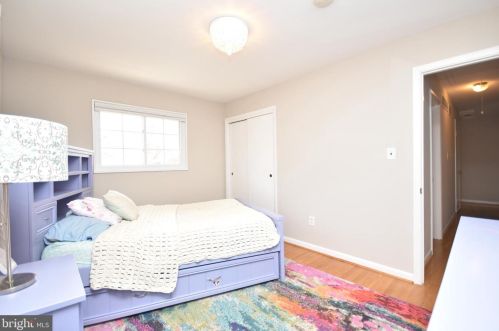 3010 Marl Pat Dr, Alexandria VA 22310-2219 exterior