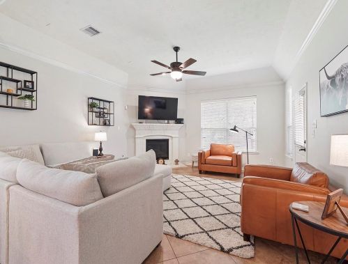 17415 Rainer Vly Ln, Humble TX 77346-8249 exterior