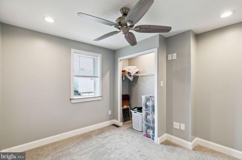 326 Jackson St, Philadelphia PA 19145-3617 exterior