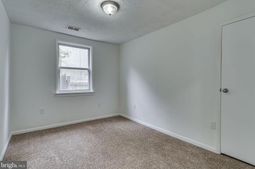 315 Biddle Rd, Accokeek MD 20607-2204 exterior