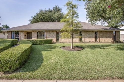 4064 Boca Bay Dr, Dallas TX  75244-7209 exterior