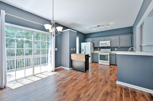 5150 Manerdale Dr, Atlanta GA exterior