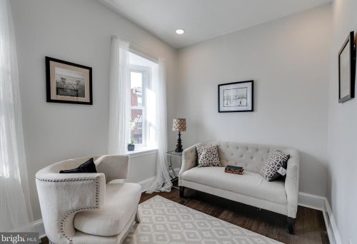 1619 6th St, Philadelphia PA  19122-2910 exterior