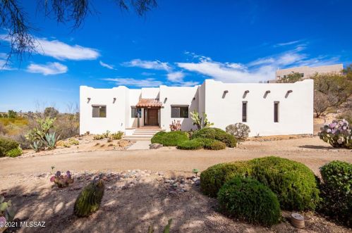 630 Atua Pl, Tucson, AZ 85737-5028