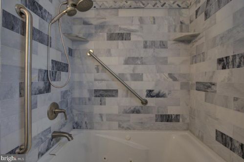 4 Lawnton Ter, Manor PA 19036-1110 exterior