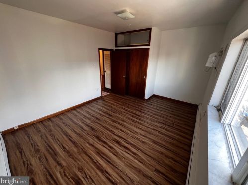 2137 16th St, Philadelphia PA 19121-0016 exterior