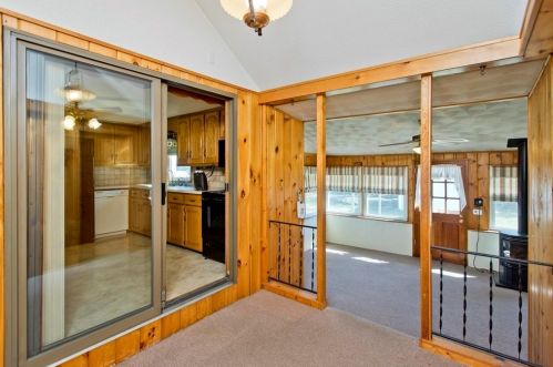 151 El Paso St, Springfield, MA 01104-2101