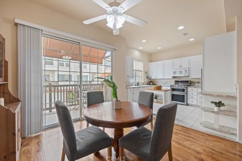 2919 Ballesteros Ln, Tustin CA  92782-1117 exterior