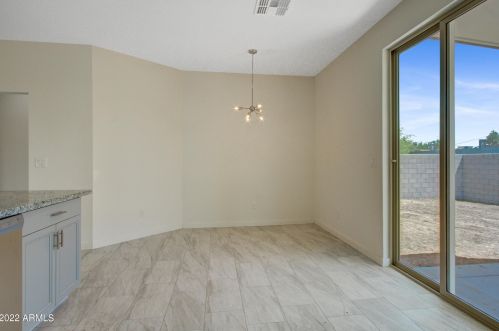 6045 8th Pl, Phoenix AZ  85042-4301 exterior