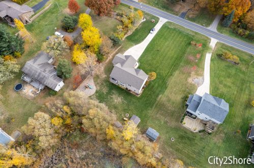 6711 Burlingame Ave, Byron Township MI 49315-9335 exterior