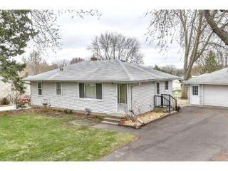 16 Mcclelland St, Saint Paul, MN 55119-4723