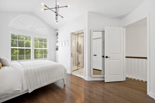 1702 Wabansia Ave, Chicago IL 60622-1414 exterior