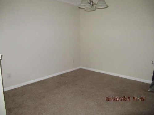 4303 Fairington Club Dr, Lithonia, GA 30038-5670