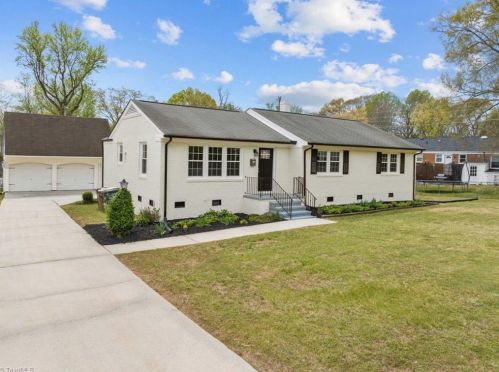 2307 Chatham Dr, Greensboro, NC 27408-6901