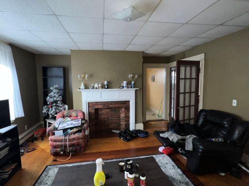 131 Daboll St, Providence RI 02907-2529 exterior