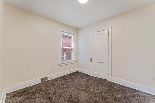 3124 Landis St, Pittsburgh PA 15204-1715 exterior