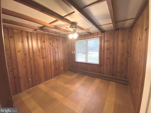 412 Old Middletown Rd, Media PA 19063-4832 exterior