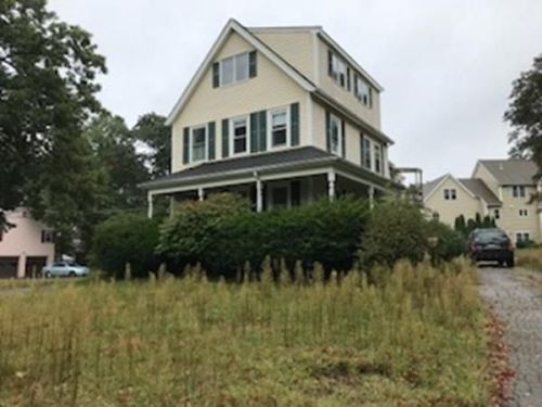 57 Forest Park Rd, Woburn, MA 01801-2418