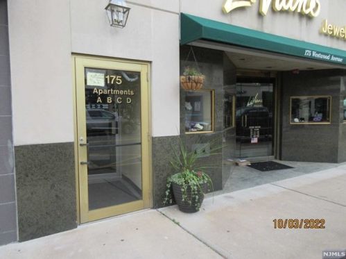 175 Westwood Ave, Westwood, NJ 07675-1724