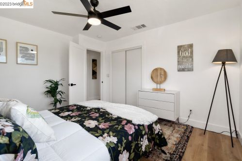 2796 Courtland Dr, Concord CA  94520-4720 exterior