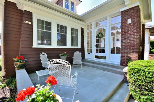 1625 51st St, Milwaukee, WI 53208-2218