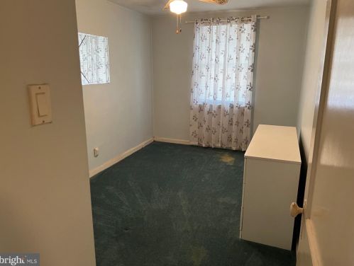 202 Stratford Rd, Manor PA 19036-1641 exterior